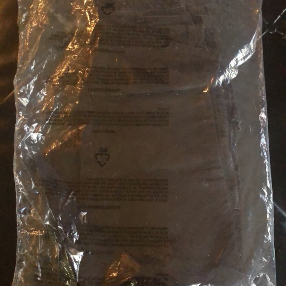 Brand new Carhartt - Picture 5 of 6